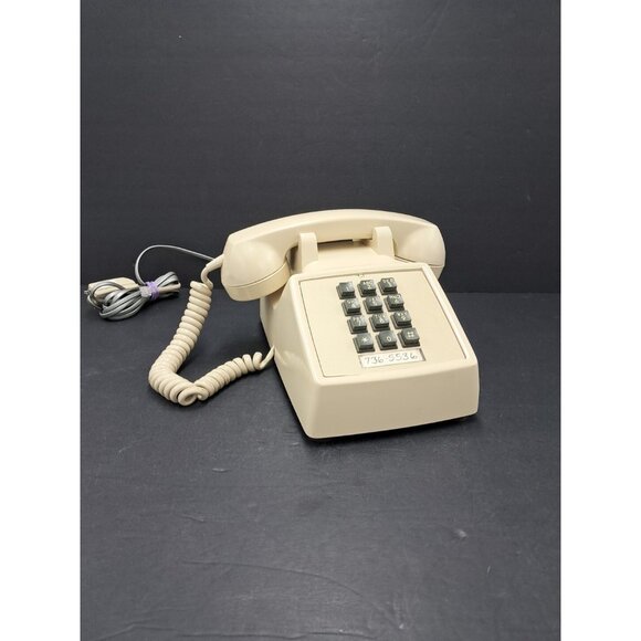 Northern Telecom Pushbutton Phone Beige with Cord Vintage - Picture 1 of 8